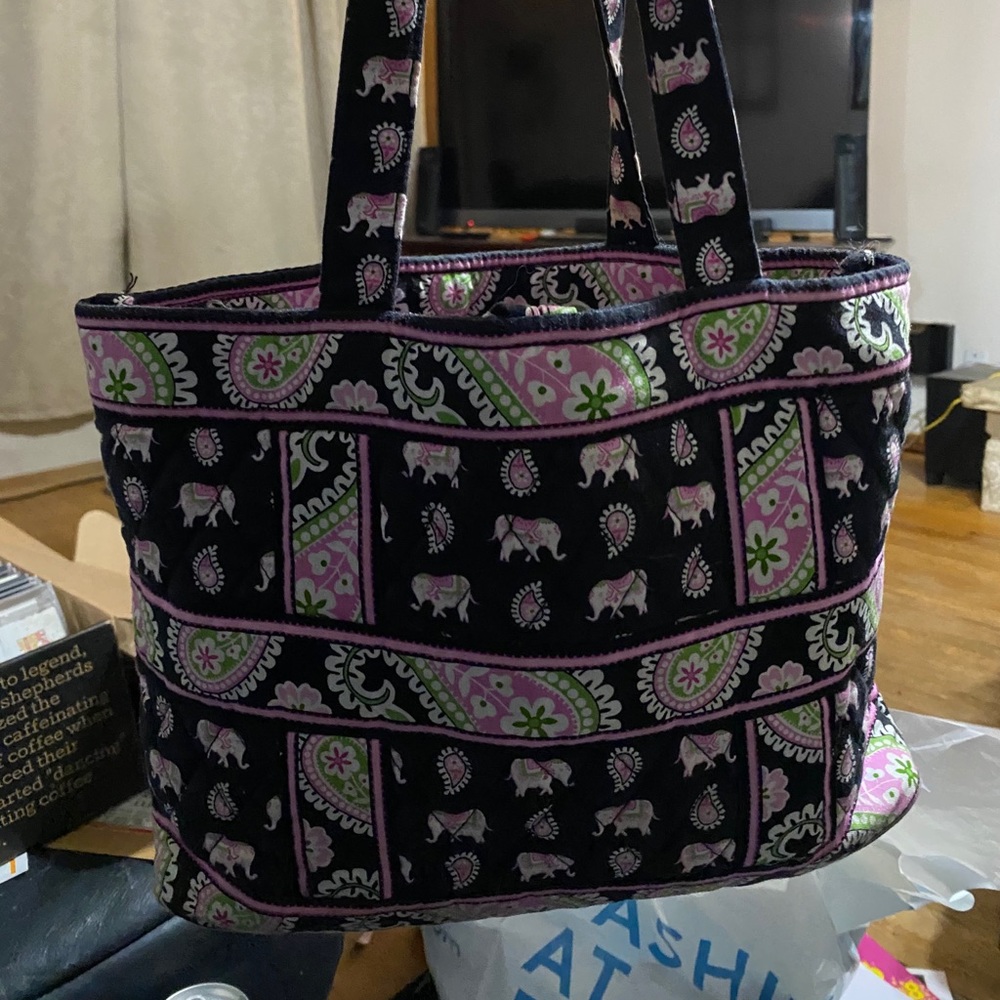 Vera Bradley Pink Elephant Small Tote style purse